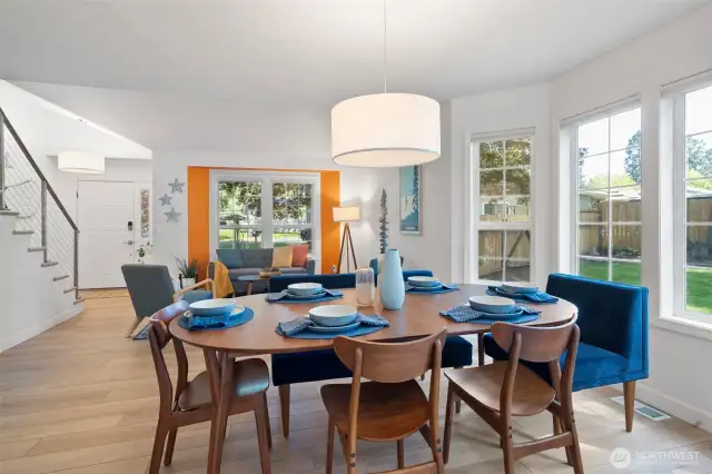 The dining area overlooks the side yard.