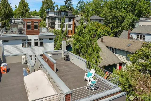 440 Square Foot rooftop deck with 360 degree views.  Partially open rail and solid wall.  Gas hookup for your BBQ and lots of added space to your home to enjoy the stunning views.