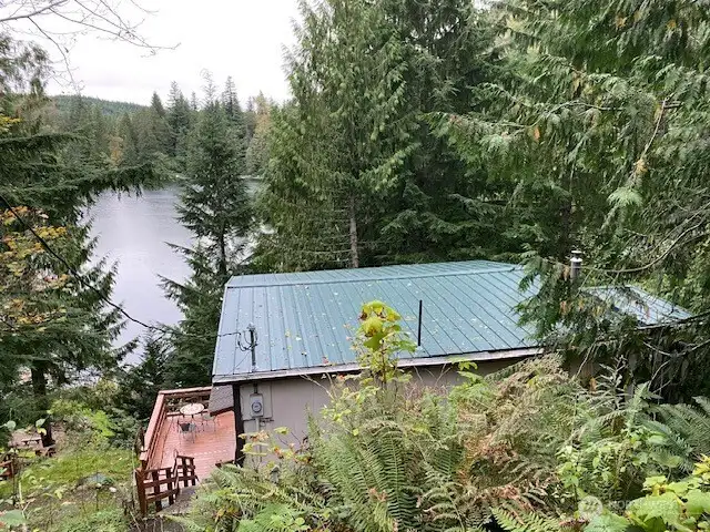 View of Lake Walker from the parking area