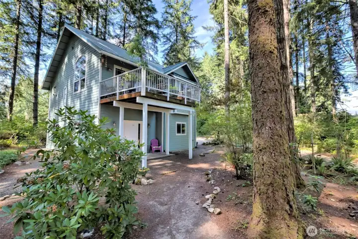 Nestled in the trees - a true PNW setting