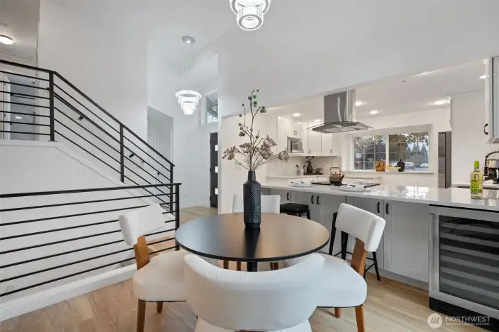 Dinning room w/ mini fridge cooler