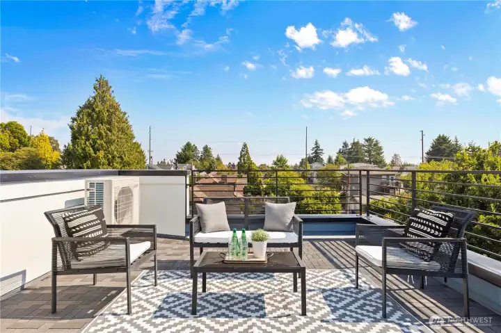 Photos are of similar model home for illustrative purposes.