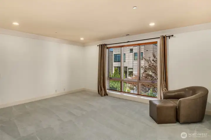 2nd en-suite bedroom