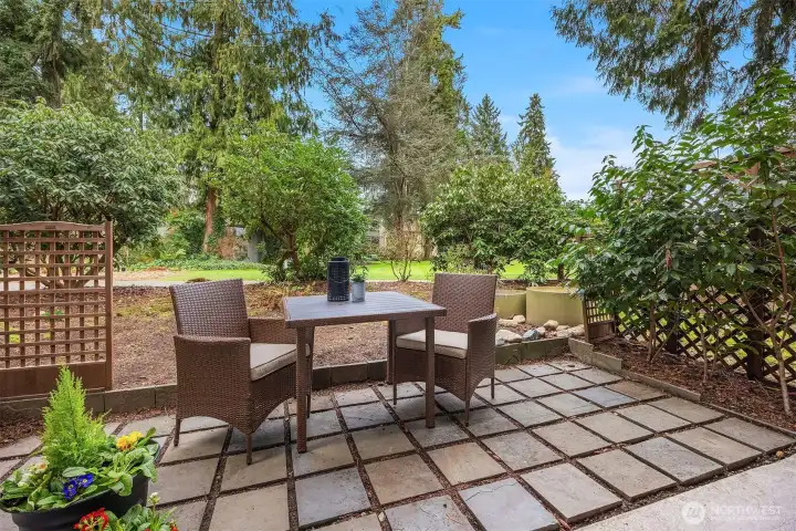 Outdoor Patio Looking Out to the Golf Course