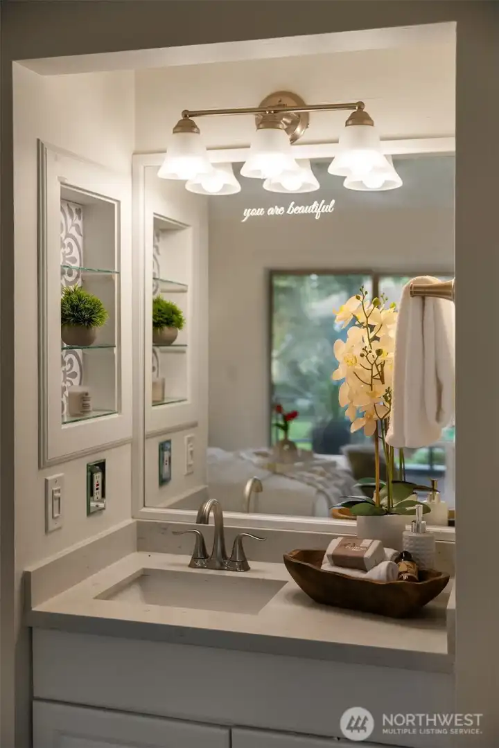 Private Ensuite Bathroom