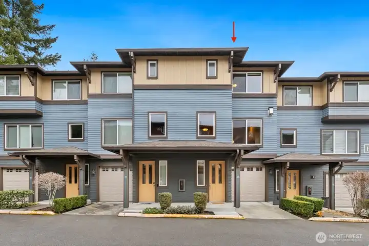 Welcome to Altura Condominiums Unit H3