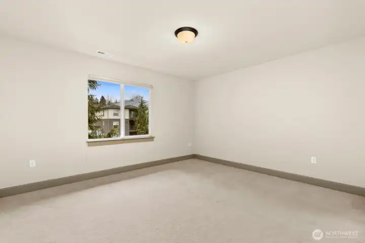 Junior Suite with ensuite bath and large deep closet