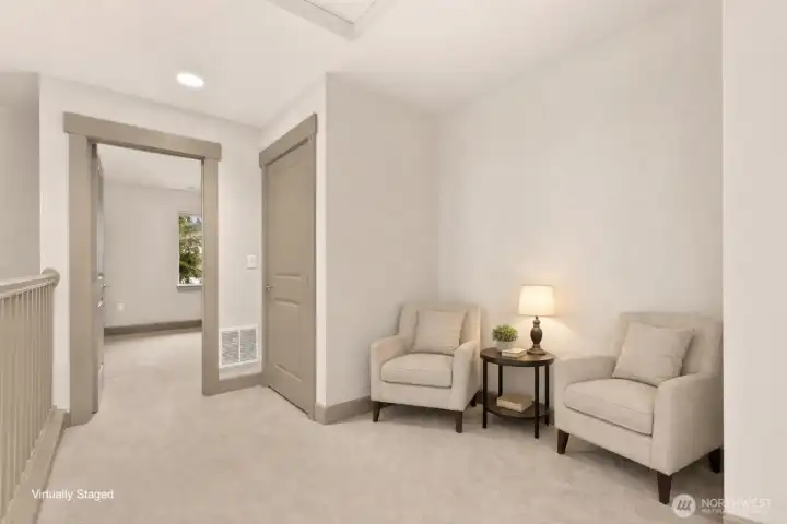 Seating/office nook virtually staged