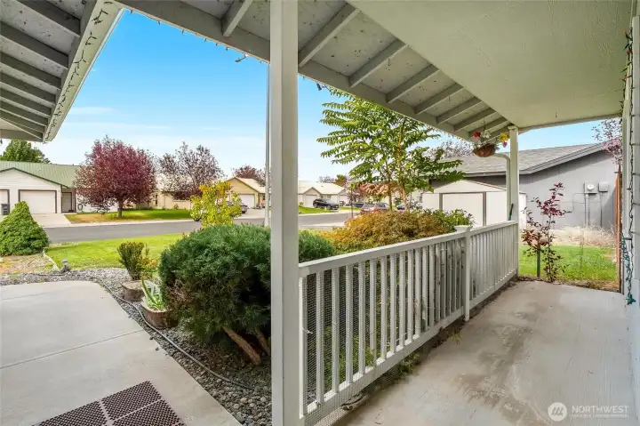 The overhang on the porch will keep you and the entrance dry in the rainy and winter months.