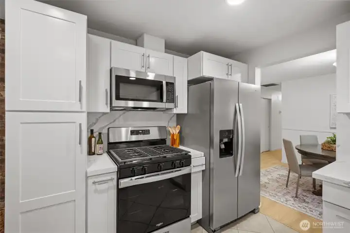 New range, microwave and fridge