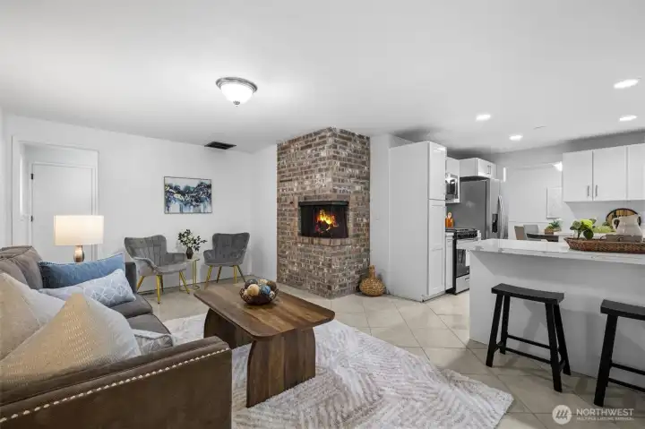 Family room to kitchen
