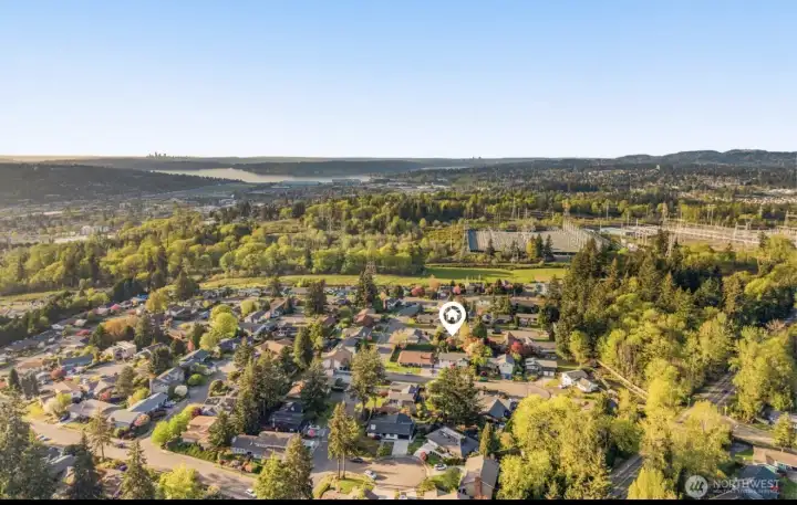 Located in the established premium Rolling Hills community, enjoy neighborhood amenities that include a park, swimming pool, pickleball courts, and expansive field perfect for pets and play.