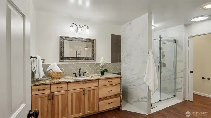 2 sink areas and tons of storage in the primary bath.