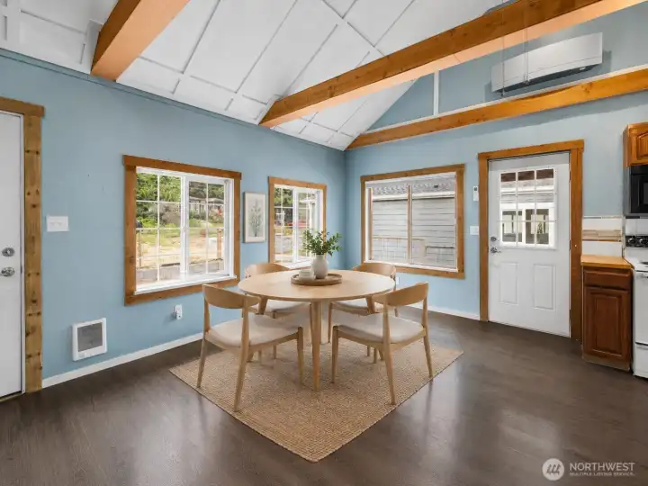 Dining area - virtually staged