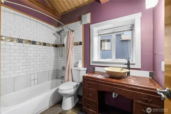 DADU bathroom