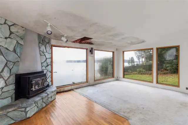 Main House living area and fireplace