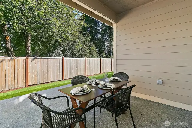 Home is under construction. Photos are of a previously built home from the same community with similar finishes that are staged. Builder reserves the right to change features, plans, prices & specifications without notice. Features vary by plan. Buyer to verify square footage.