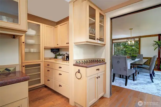 Formal dining convenient but separate from the kitchen