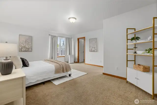 Primary suite offers walk in closet and 5 piece en suite