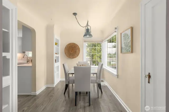 Dining nook