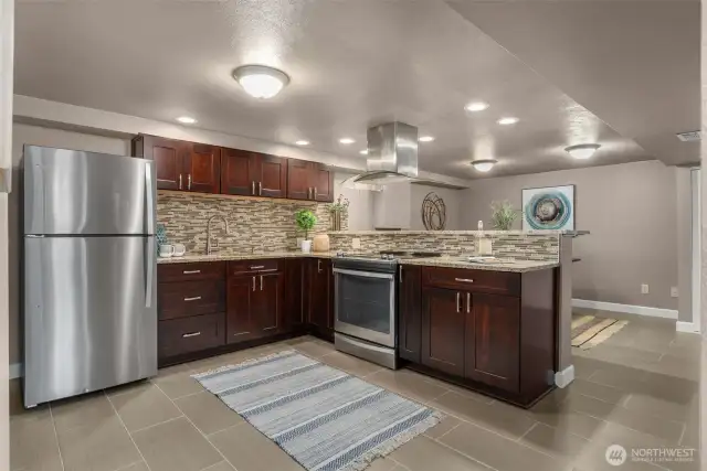 Lower Level MIL Suite has it's own kitchenette