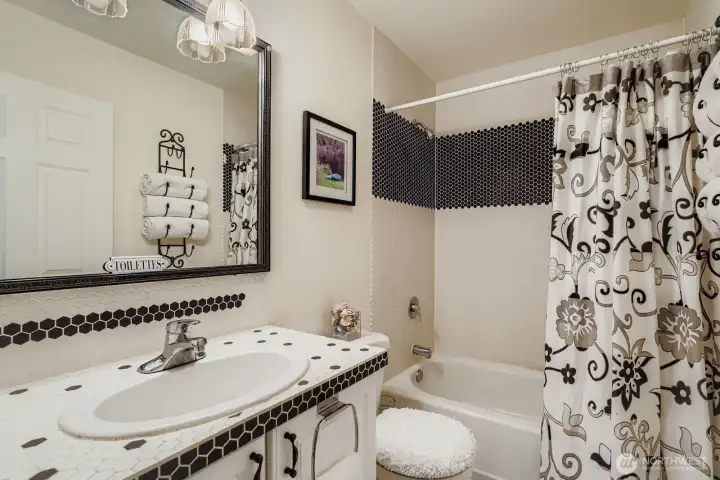 2nd floor full bath