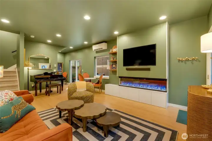 Thoughtfully designed, it features warm & welcoming living spaces, great natural light, & an ideal layout for both everyday living & entertaining