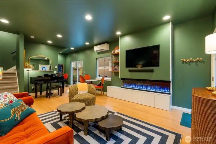 Thoughtfully designed, it features warm & welcoming living spaces, great natural light, & an ideal layout for both everyday living & entertaining