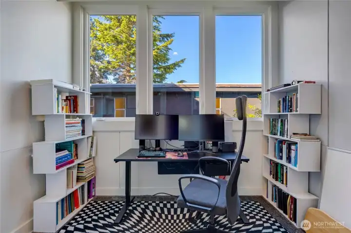 Bonus room/office on the third level off the primary bedroom
