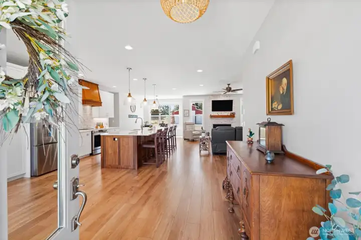 Welcome into one level living! New luxury engineered hardwood throughout.