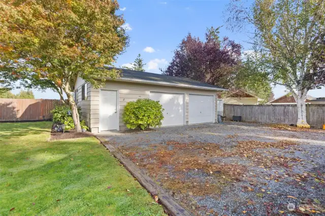 750 square foot 2-car garage/shop which is easily accessible to the front yard.