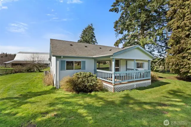 Farmhouse (w/ Heat Pump for AC and Heat!)