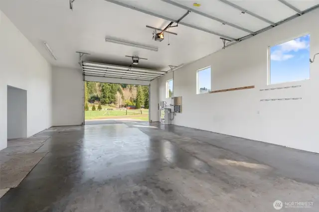 Massive Garage!