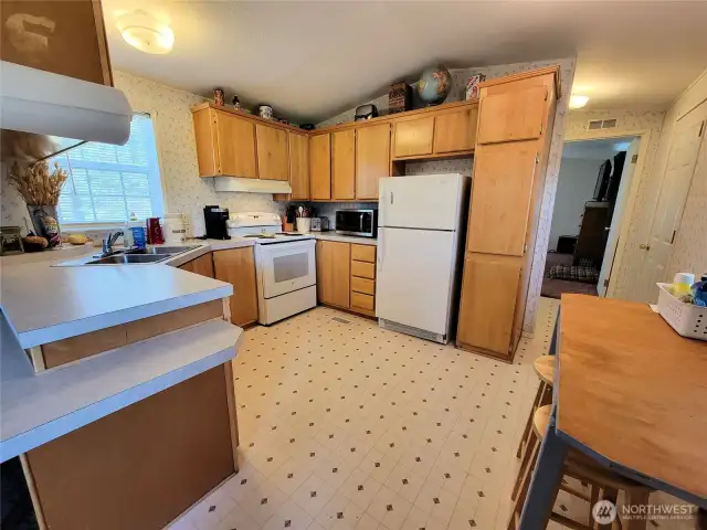 Kitchen 2
