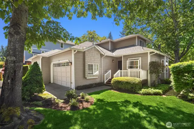 Welcome to this stunning, fully remodeled townhome offering modern, chic living with a private setting and unbeatable proximity to local amenities.