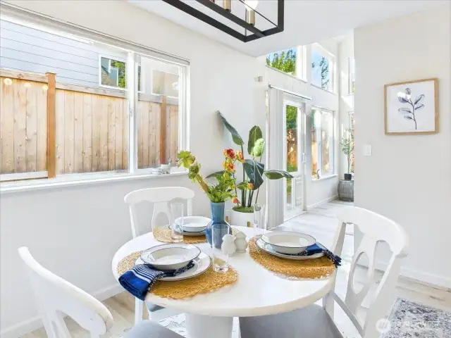 Dining room.