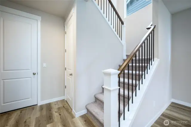 Images are representative of the floor plan and may vary by location and selected finishes.