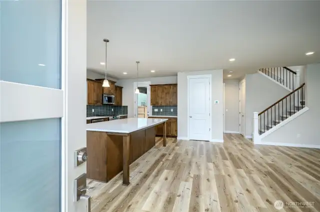 Images are representative of the floor plan and may vary by location and selected finishes.