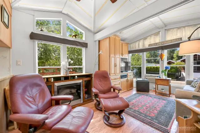 Seller willing to sell completely furnished. Vaulted ceilings & large windows make this park model feel bright & open!
