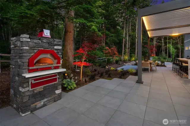 The Hestan outdoor pizza oven creates an unforgettable experience for guests and hosts alike