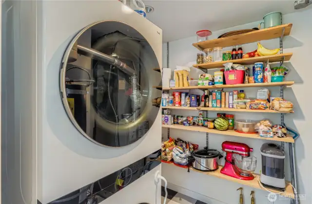 Shelves for everything you want to have close at hand.  Keep your Kitchen counters clear and grab what you need!