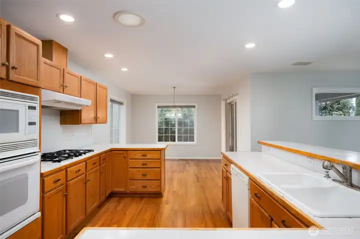 Kitchen with breakfast nook