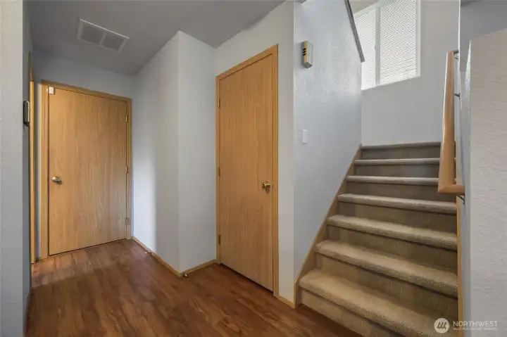 Let's go upstairs!!