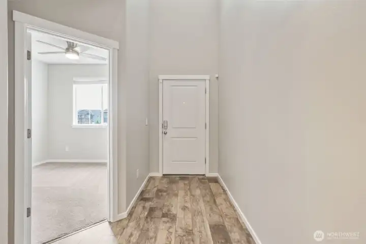 Entrance/Foyer