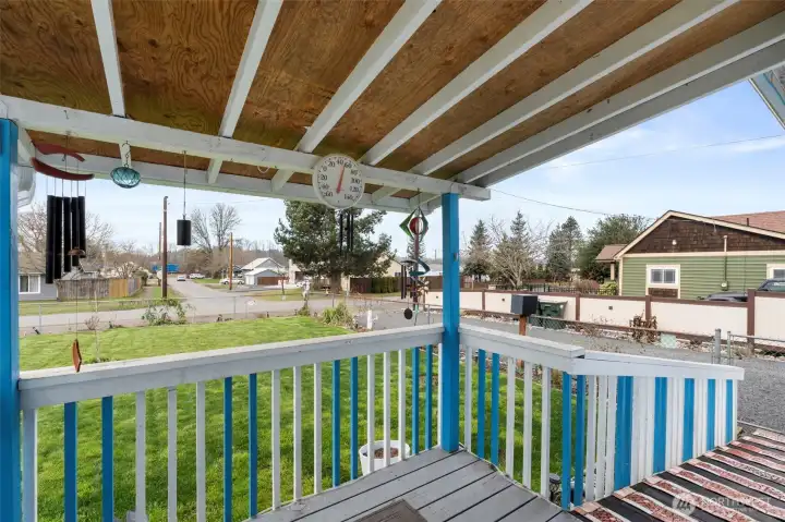 Mature landscaping in front yard