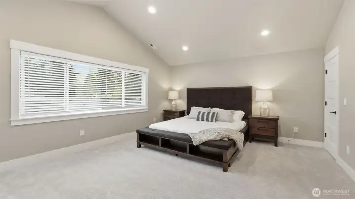 Guest bedroom #4 or great secondary living space!