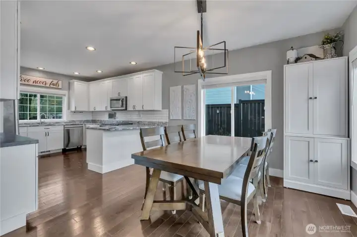 Another view of kitchen/dining area