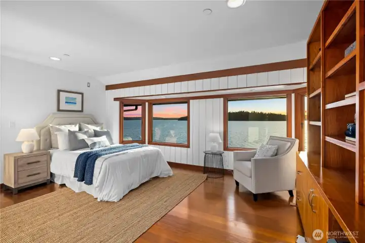 Upper bedroom 2