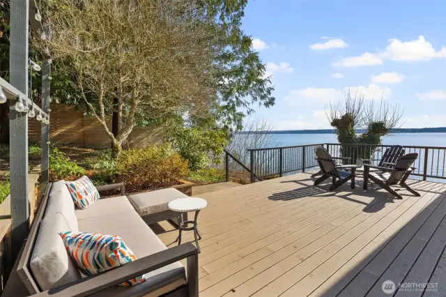 Expansive new decks