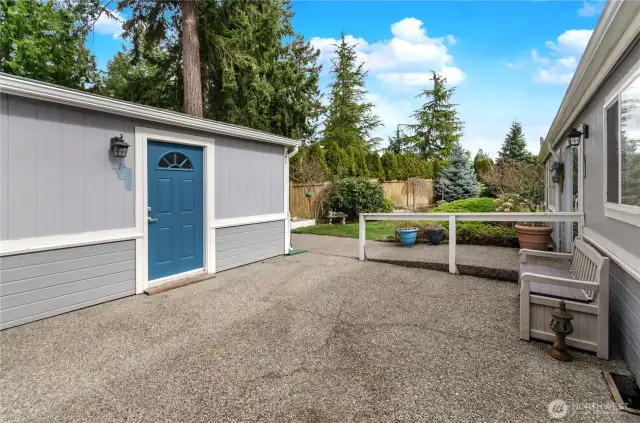 Blue door- Casita